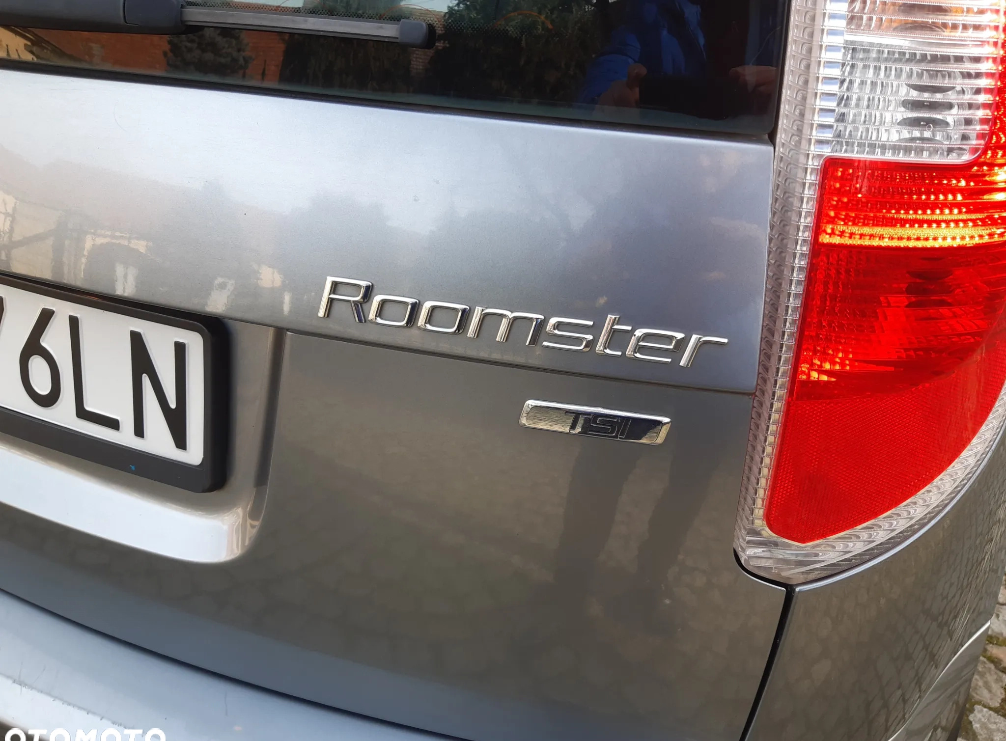 Skoda Roomster cena 17800 przebieg: 199000, rok produkcji 2011 z Paczków małe 497